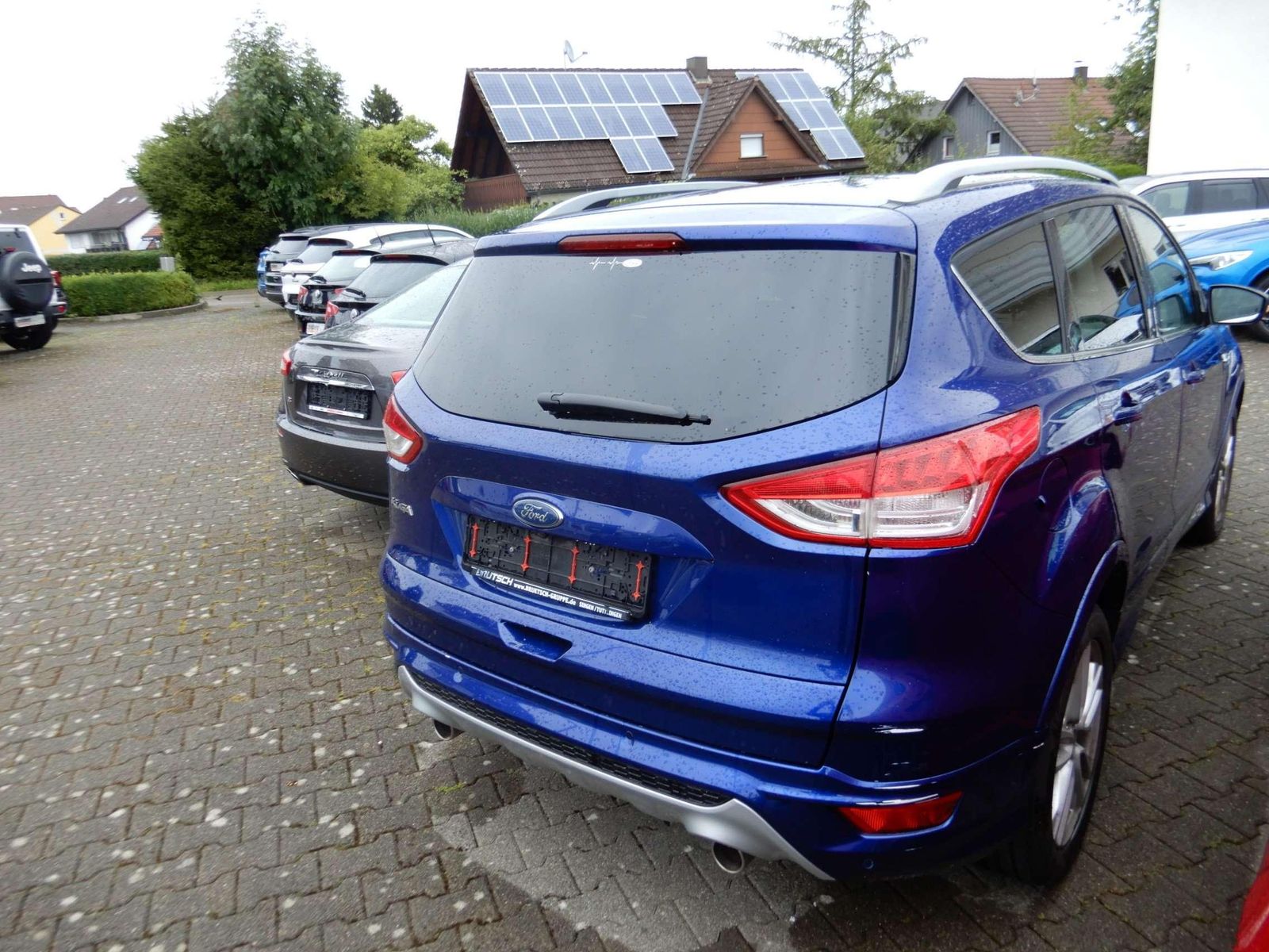 Fahrzeugabbildung Ford Kuga 2.0 Diesel 4x4 Individual Navi Sitzhzg Tele