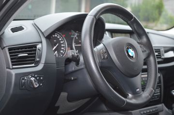 BMW X1 20 d xDrive Sport Line AHKNaviSHPDCAlu 18