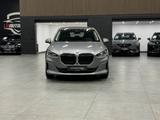 BMW 225 e xDrive Active Tourer LED Navi SHZ HUD - graue BMW 225