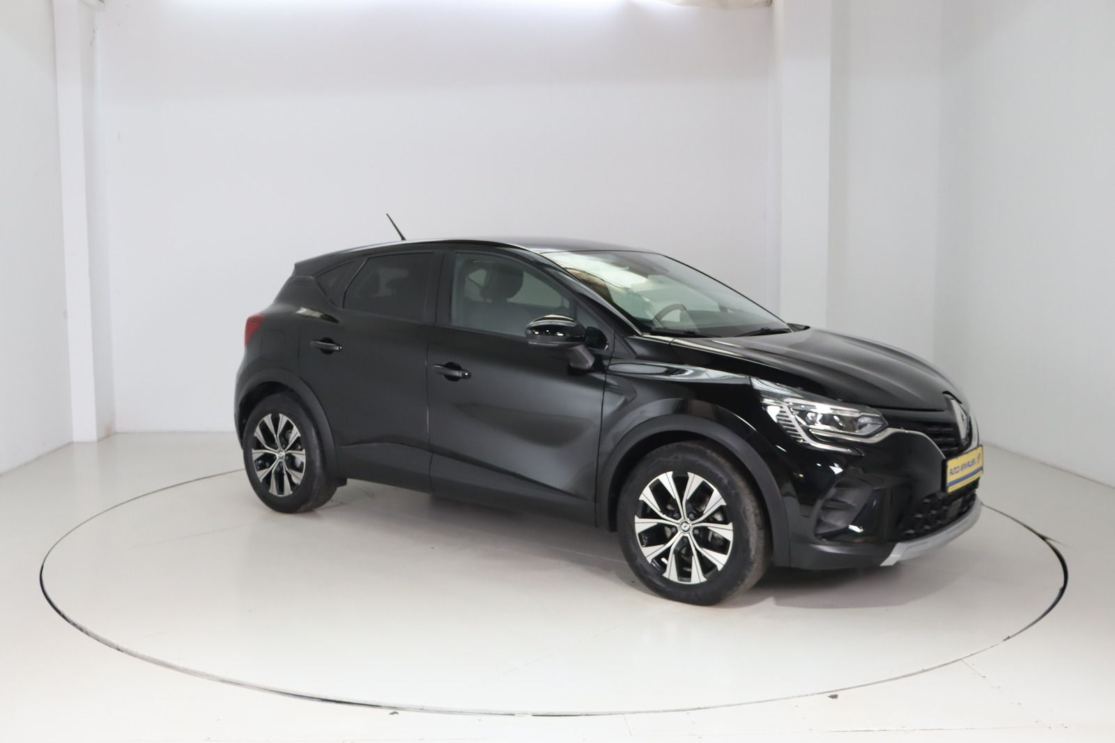 Fahrzeugabbildung Renault Captur II E-Tech Hybrid  * Service neu