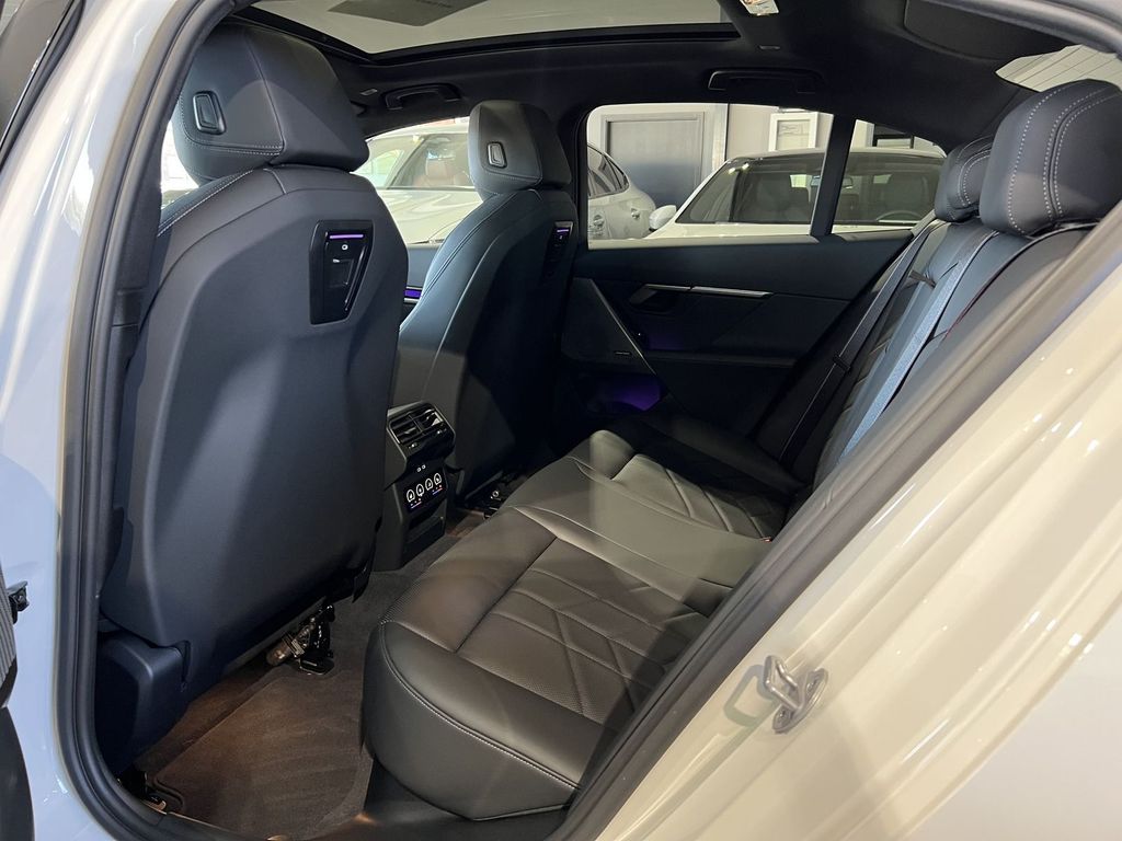 BMW 540 d xDrive M Sportpaket Pro Sitzklima HeadUp