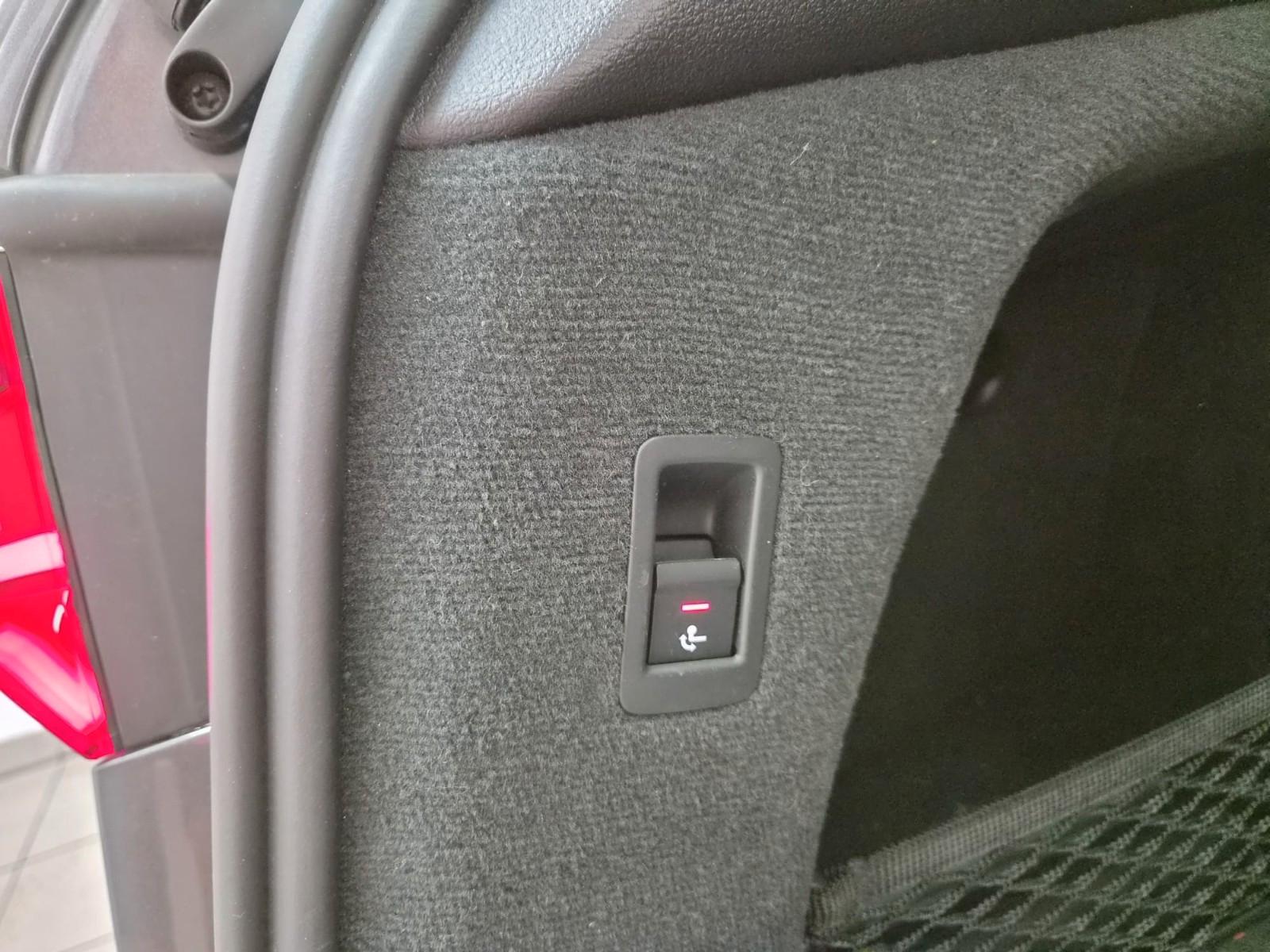 Audi S6 Avant 3.0 TDI qu Matrix Luft HuD Sthzg B&O 21