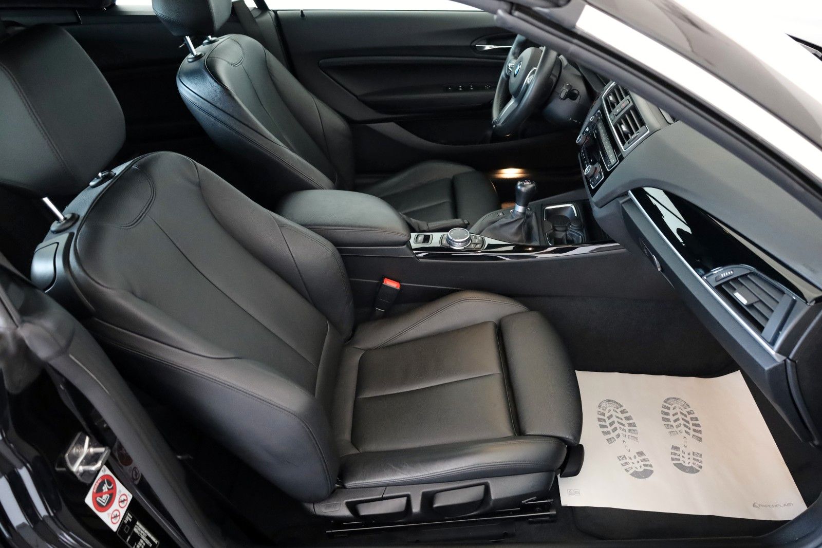 Fahrzeugabbildung BMW 220 i Cabrio M Sport,Navi Prof.,Kamera,Xenon