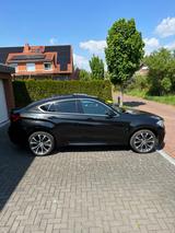 BMW X6 xDrive40d -M/HuP/Ahk/360K/H&K/8-Fach - BMW X6 von privat