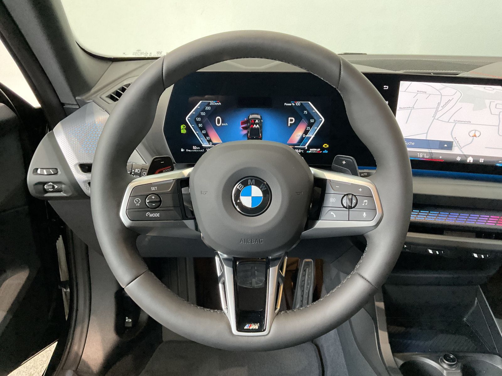 Fahrzeugabbildung BMW 220 |M Sportpaket Pro |Head-Up Display |AHK DAB