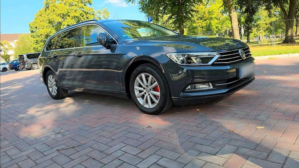 Image of Volkswagen Passat Variant