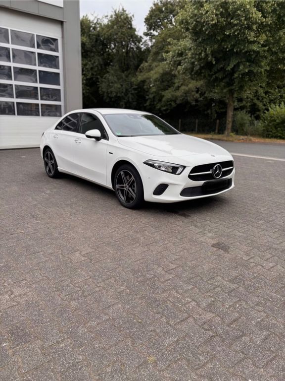 Image of Mercedes-Benz A 250