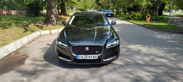 Jaguar XF 35t 340PS / AWD / Supercharge