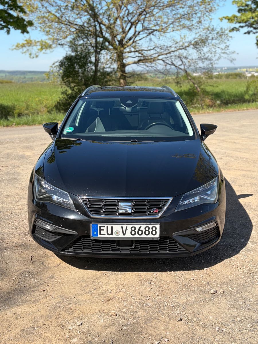 SEAT Leon ST 2.0 TSI 140kW FR DSG FR