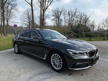 BMW 740 - 10