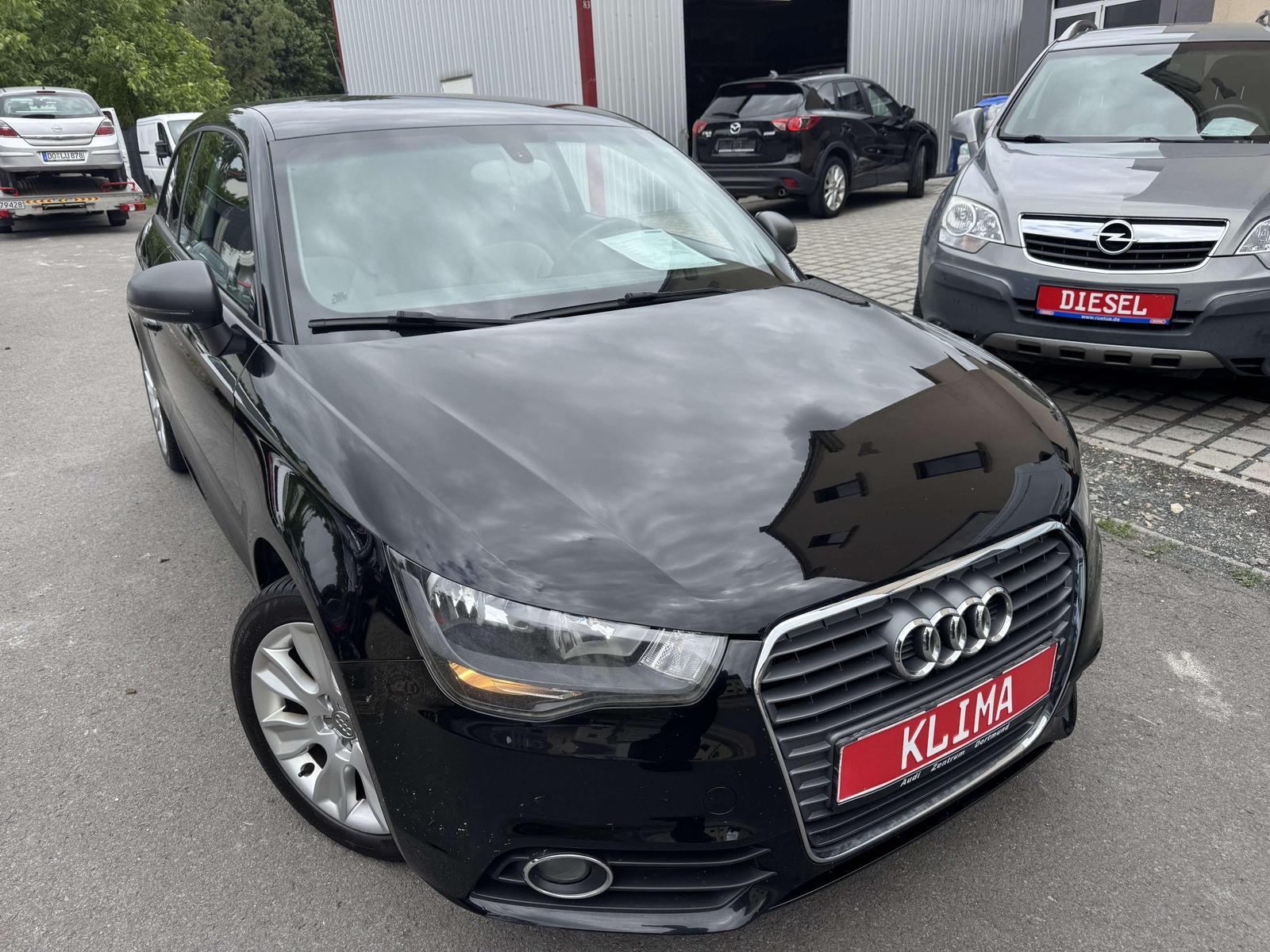 Audi A1 ambition/Sehr gepflegt/Navi/SHZ/Klima/PDC/AHK