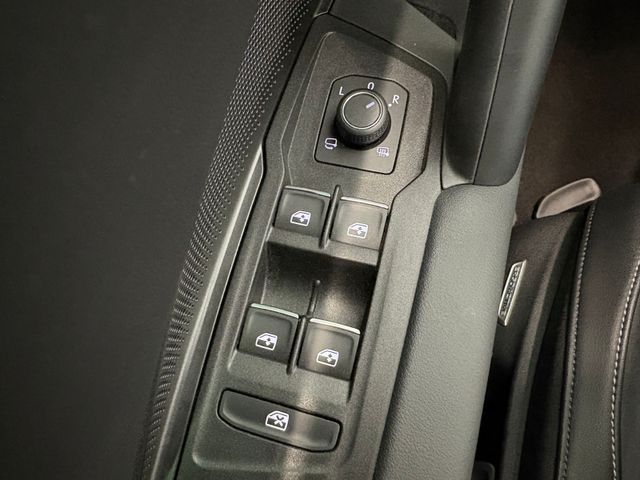 Tiguan Elegance 2.0 TDI DSG ACC LED SHZ