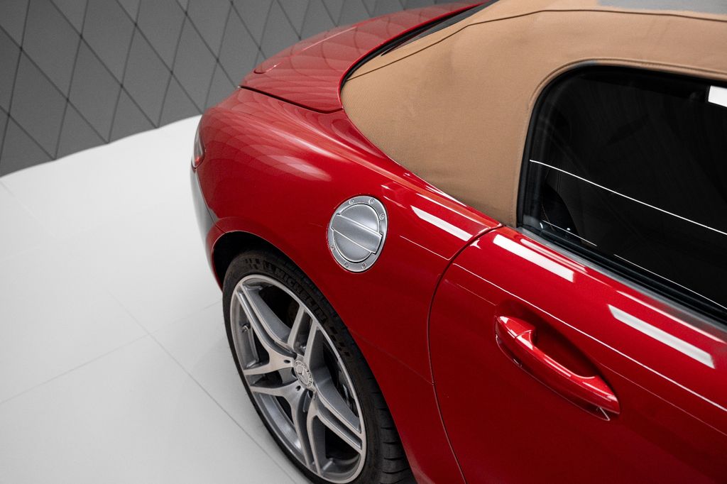 SLS AMG 6.2 V8 Roadster RED/BROWN CARBON - Bild 12
