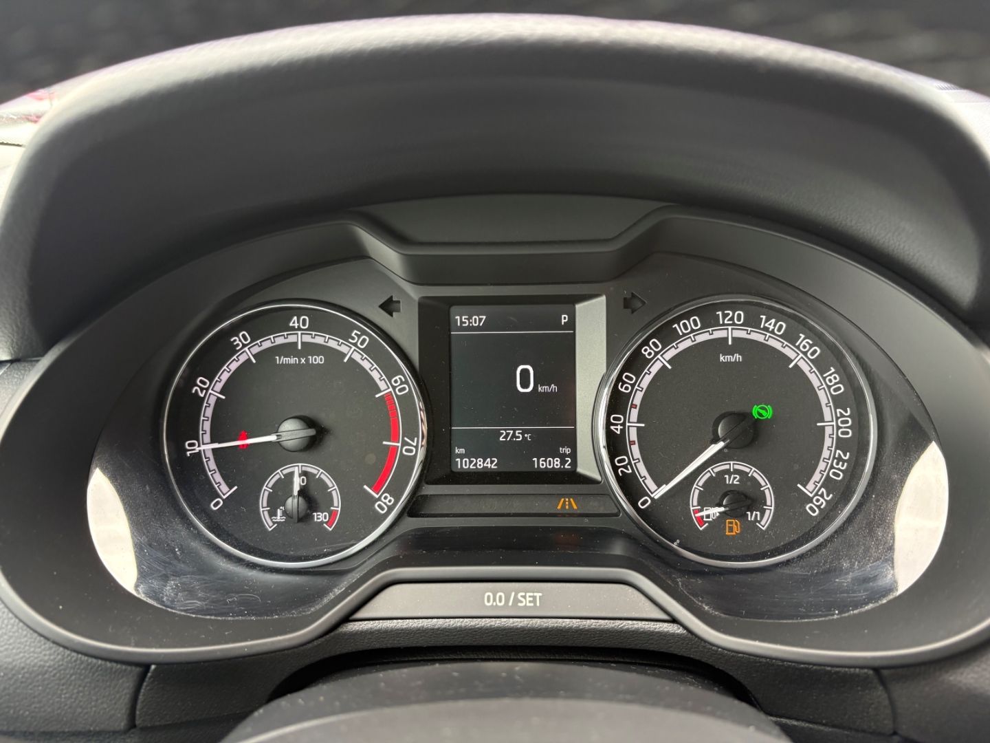 Fahrzeugabbildung SKODA Octavia Drive TotWinkAss Allwetter AppleCarPlay