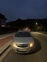 Opel Corsa im guten Zustand - Opel Corsa mit Diesel-Antrieb: Sportwagen