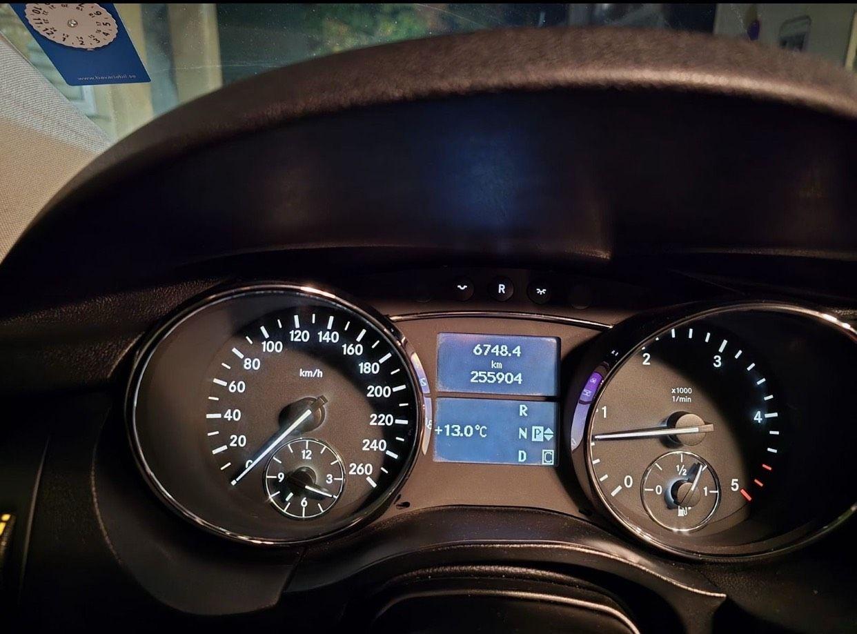 Mercedes-Benz R320 2007 — photo 6