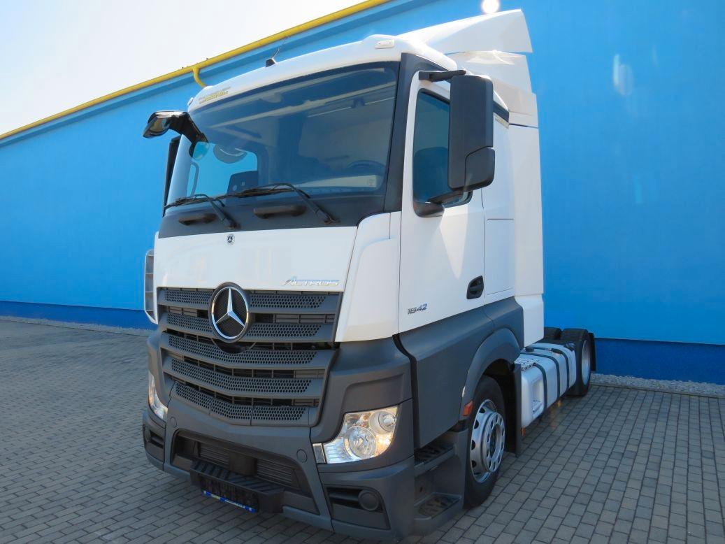 Mercedes-Benz ACTROS 1842*Motor13 Liter*Low*Aut*Tank 990 l