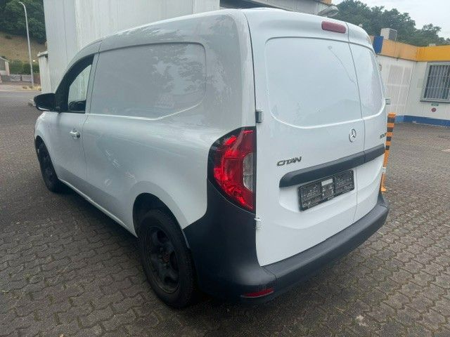 Fahrzeugabbildung Mercedes-Benz Citan Kasten 110 CDI standard GETRIEBE PROBLEM