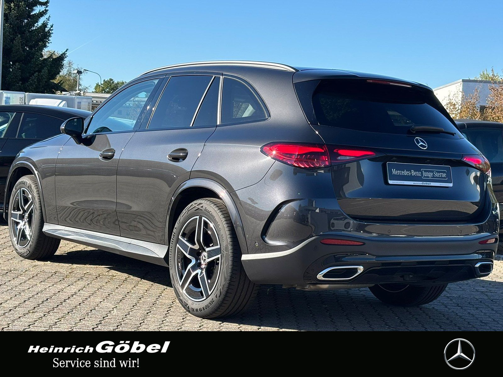 Fahrzeugabbildung Mercedes-Benz GLC 220 d 4M EDITION AMG PANO*STANDHEIZ*AHK*AMBI