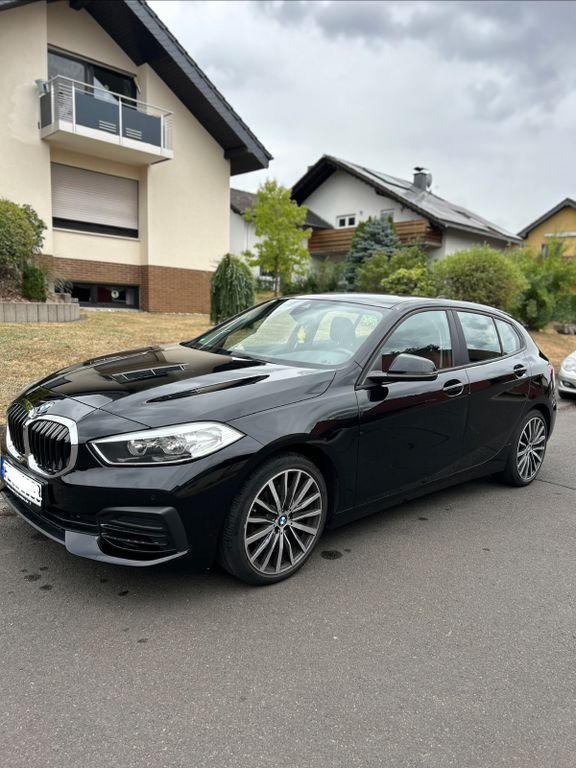 Image of BMW 118