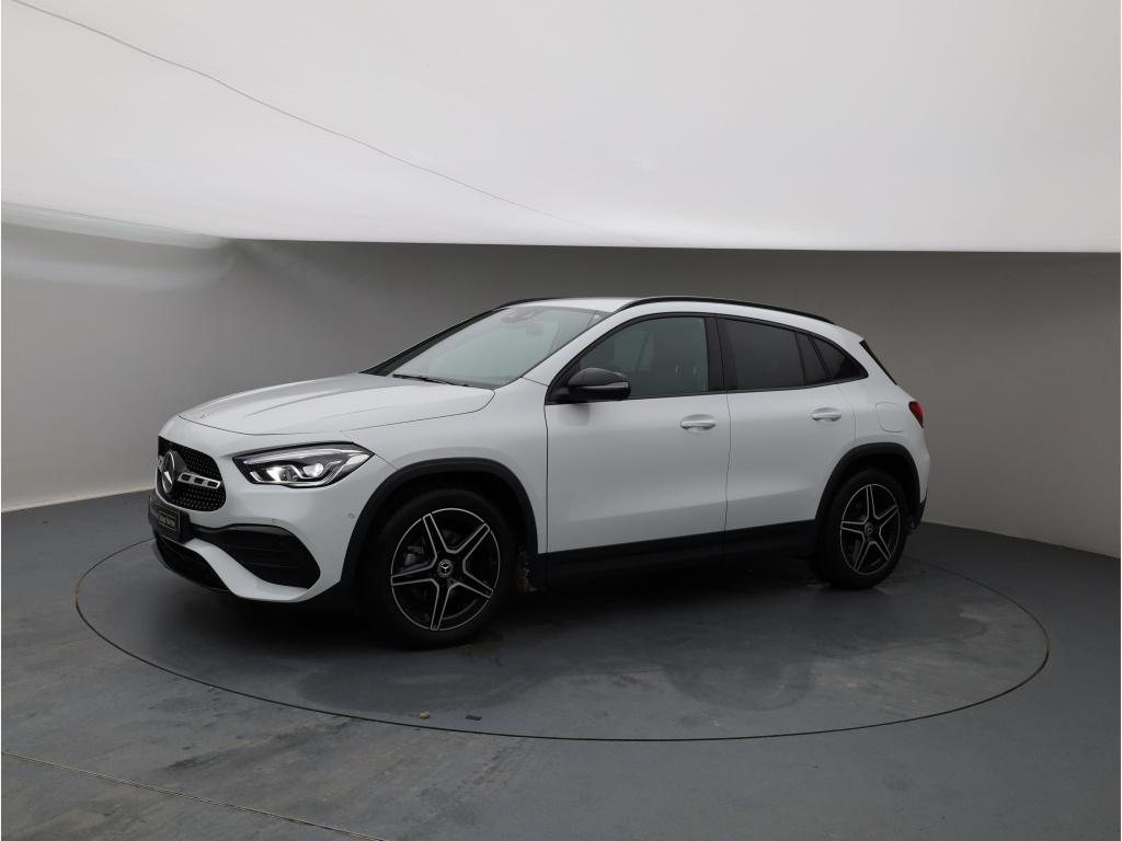Mercedes-Benz GLA 200 AMG Night LEDLicht Totwi elHeckl RfK