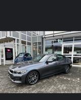BMW 330d Sport Line Automatik Sport Line - BMW 330 in Saarbrücken