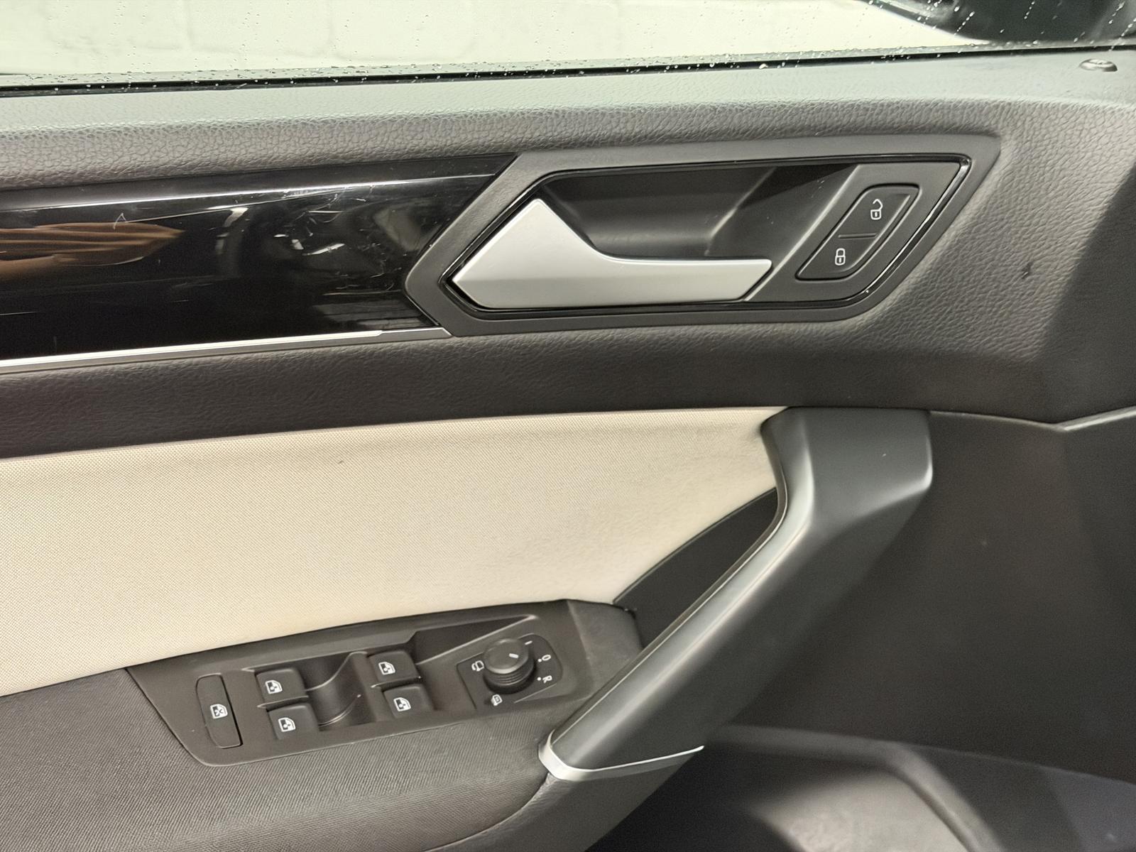 Volkswagen Touran 2.0 TDI SCR DSG Comfortline ACC NAVI, миниатюра 16