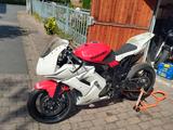 Suzuki SV 650 Rennstrecke - SUZUKI 650 R
