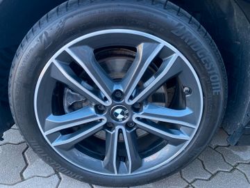 Bild 20 BMW 118 i Lim. Sport Line*AT*CARPLAY*SHZ*LED*NAV*