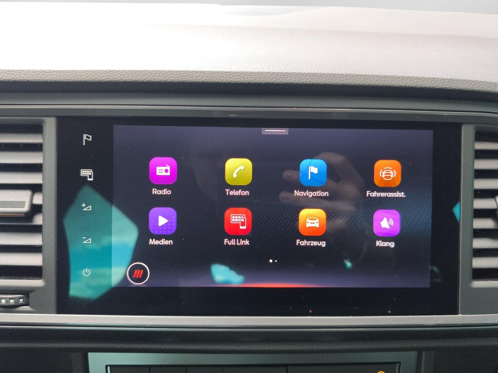 Cupra Ateca 1.5 TSI DSG LED+NAVI+KAMERA+PARKLENK+19