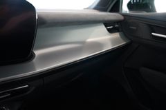 AUDI Q3 TFSI quattro S line | Pano | Matrix |TechPro AUDI Q3 TFSI quattro S line | Pano | Matrix |TechPro