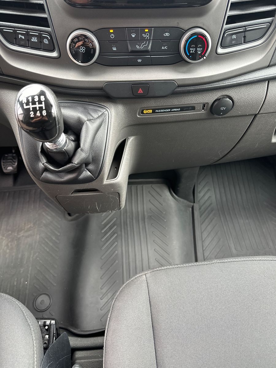 Fahrzeugabbildung Ford Transit Custom 280 L1H1 NAV+KAM+ACC+PDC+CARPLAY