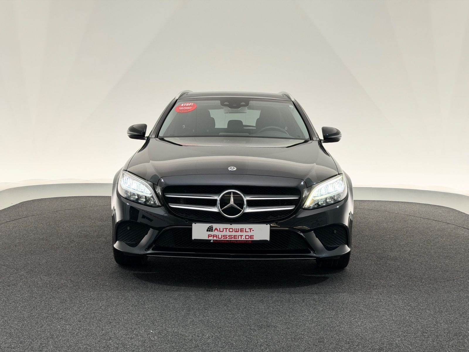 Mercedes-Benz C 300 T*AVANTGARDE*LED-PANO-ACC-AHK-SHZ-SPUR-PDC imagem 2