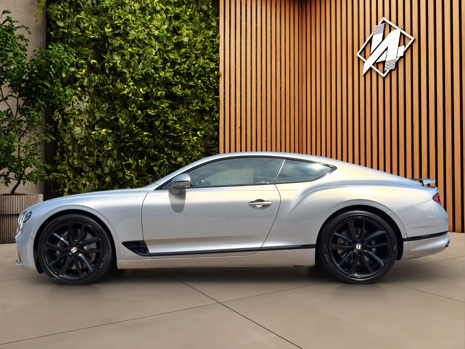 Fahrzeugabbildung Bentley 4.0*V8*Mulliner*Blackline*22"*HuD*ACC*Night Vis*
