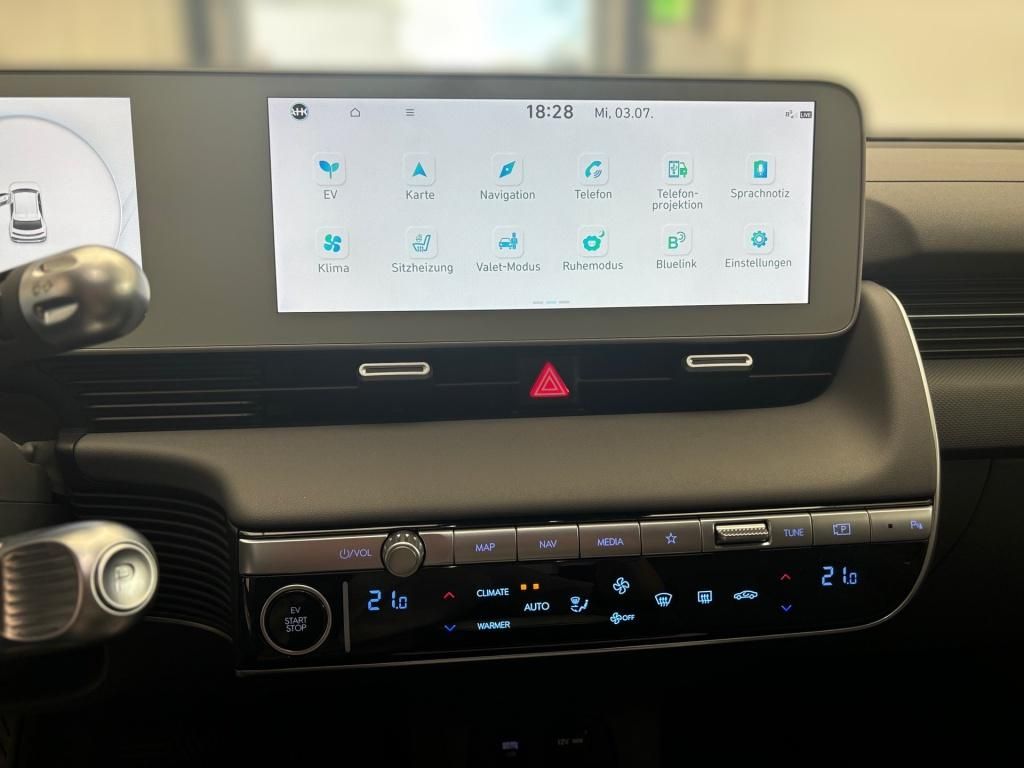 Fahrzeugabbildung Hyundai IONIQ 5 4WD 77,4kWh Techniq Assi-Paket & Pano-Da