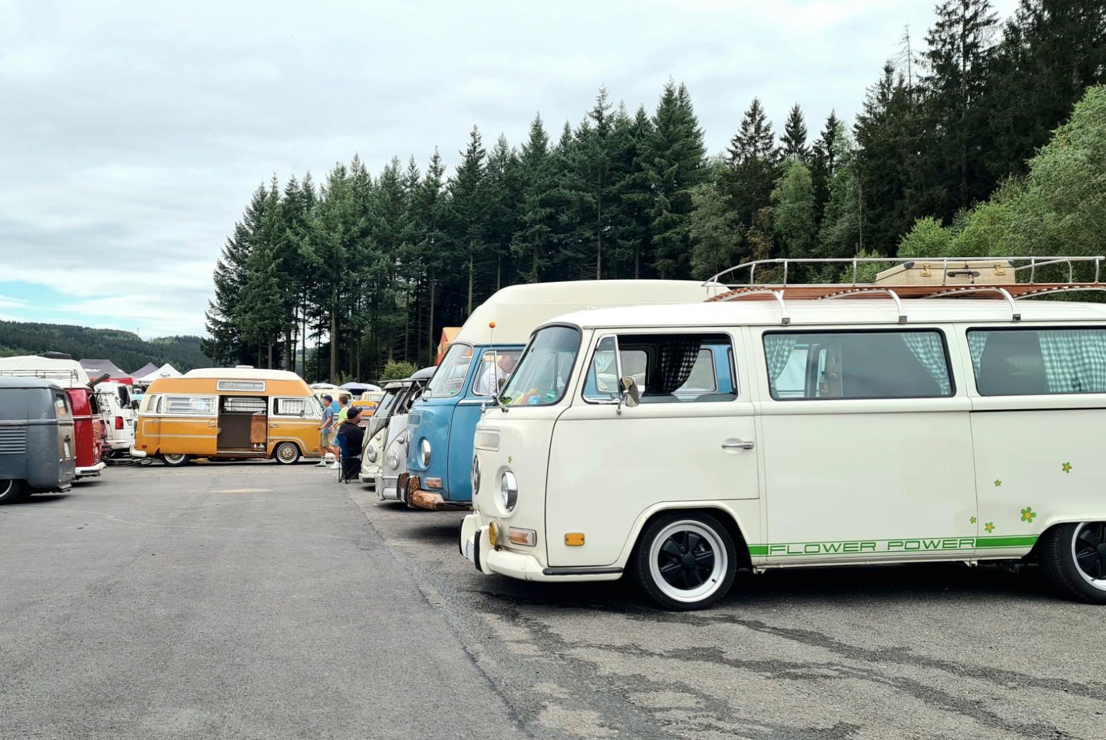 Volkswagen T2 Westfalia Tintop Camper