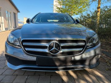 Mercedes E 220 - 6