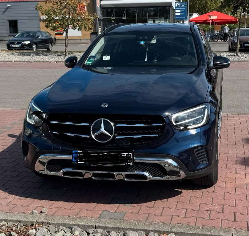 Image of Mercedes-Benz GLC 220