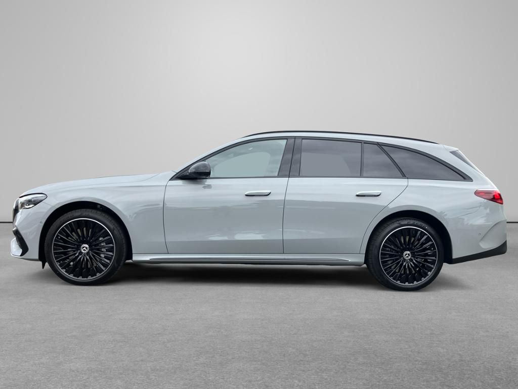 Fahrzeugabbildung Mercedes-Benz E 450 d 4M T AMG*Night*PanoD*Distr.*PDC*360°*AHK