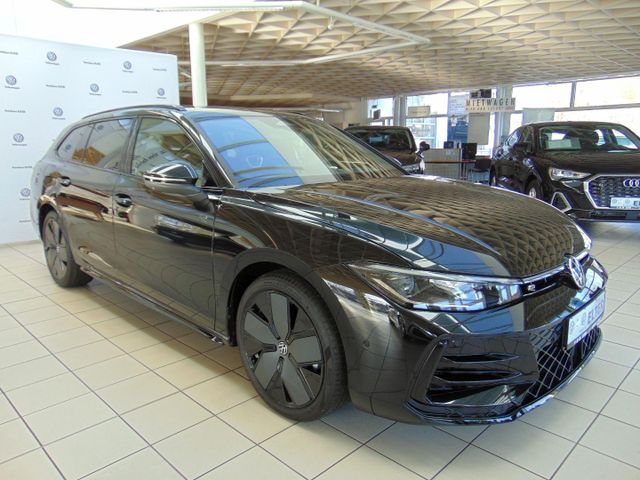 Volkswagen Passat Variant R-Line BLACK STYLE 2.0 TDI DSG 4M