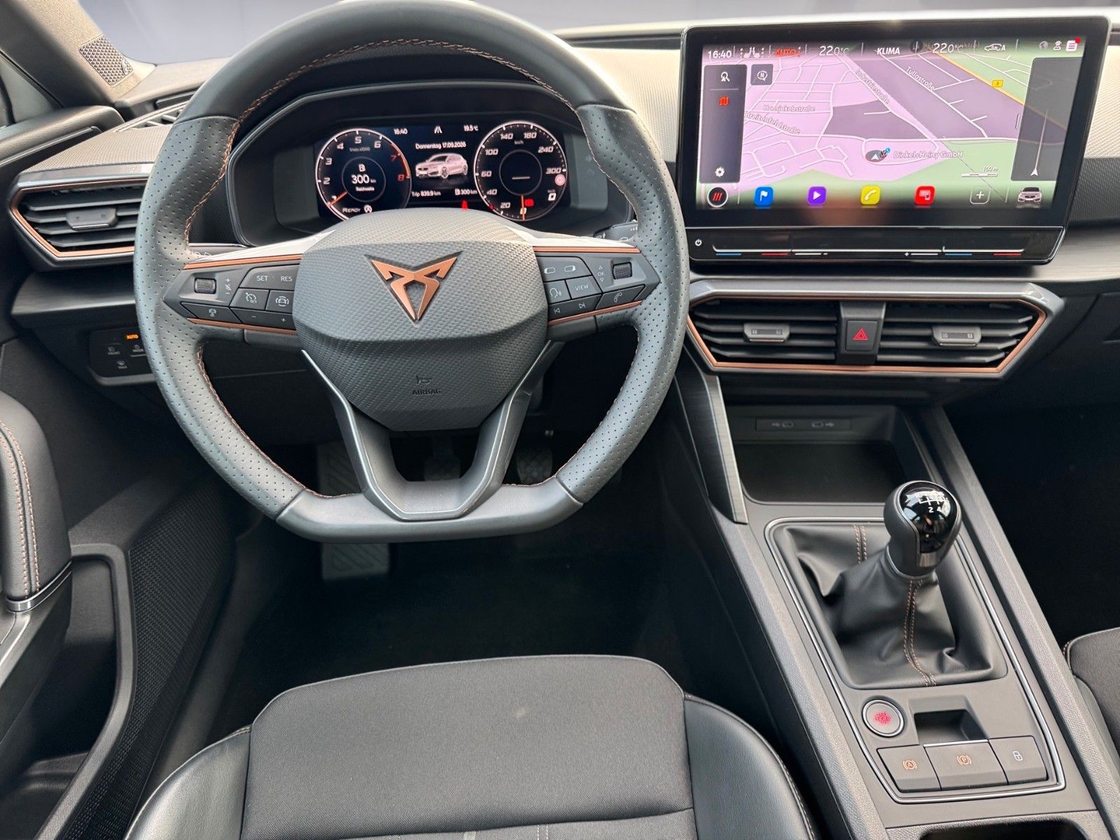 Fahrzeugabbildung CUPRA Leon 1.5 TSI