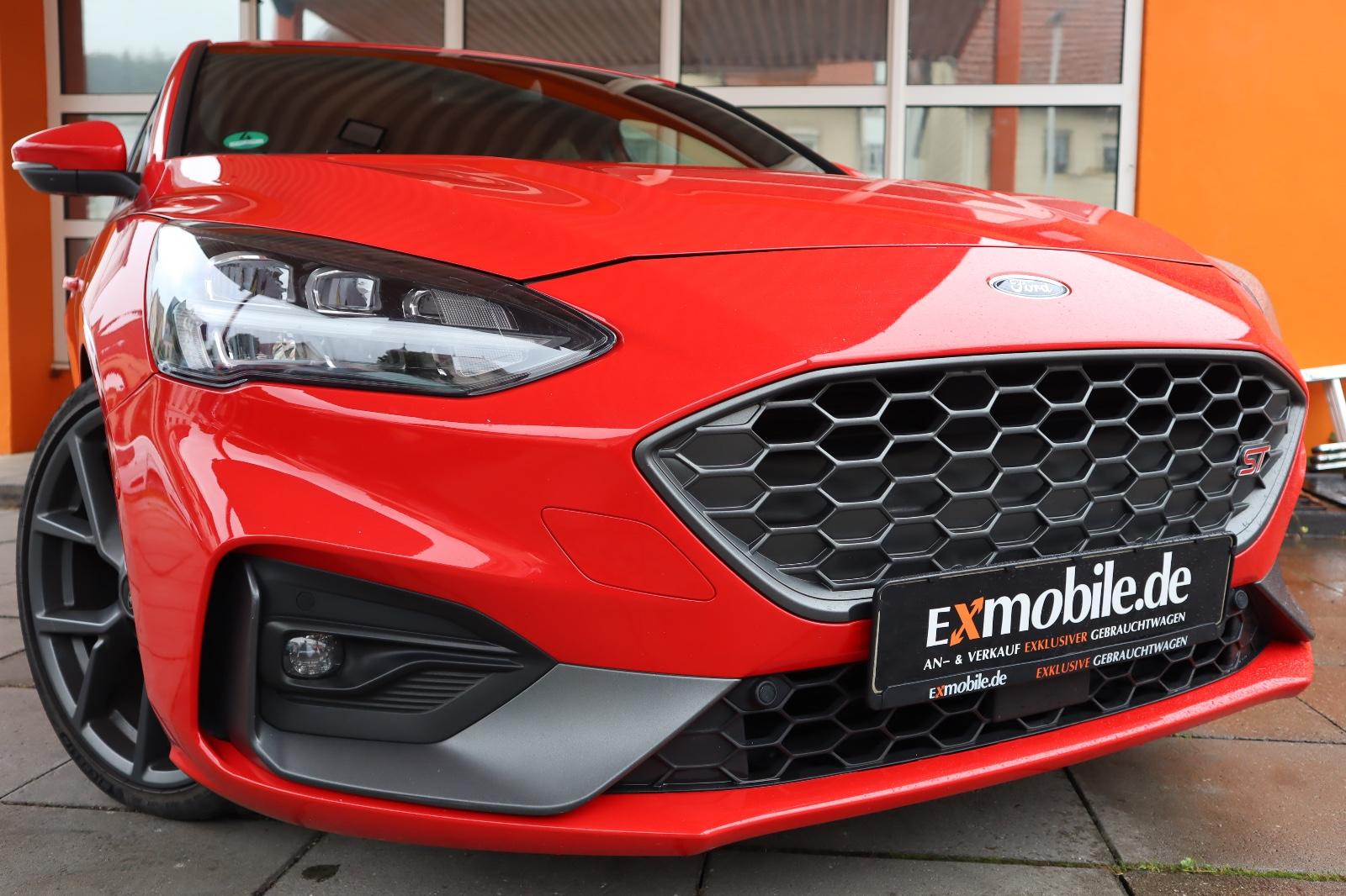 Ford FOCUS ST* TDCI* LED* LEDER* AHK* 1.HD* 19" LM*