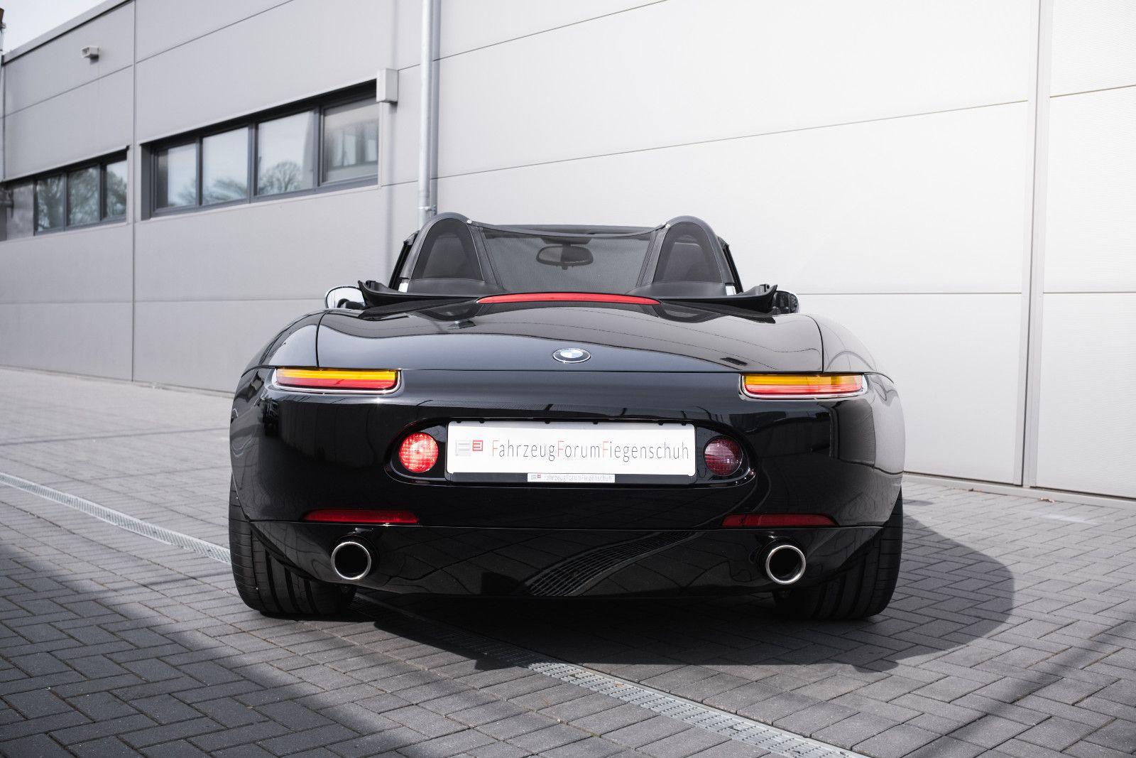 Fahrzeugabbildung BMW Z8 Roadster-Hardtop-unfallfrei-Alpinafelgen