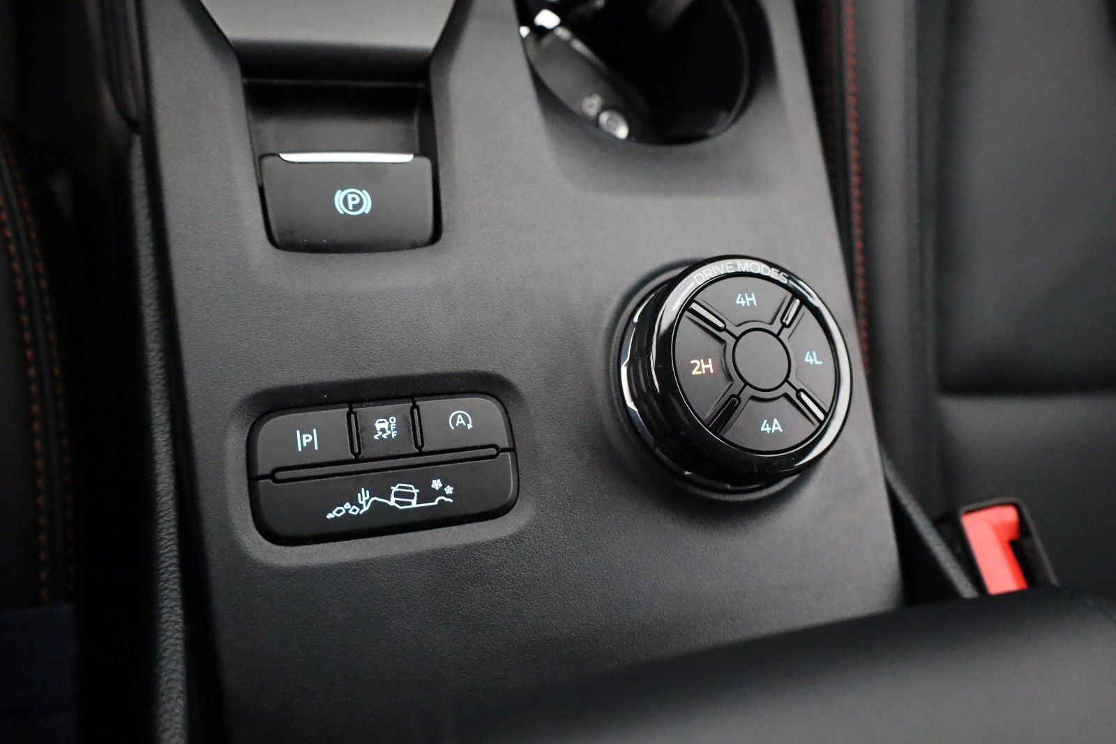 Fahrzeugabbildung Ford Raptor e-4WD,Techno73,Rollo el., Garantie 11.29
