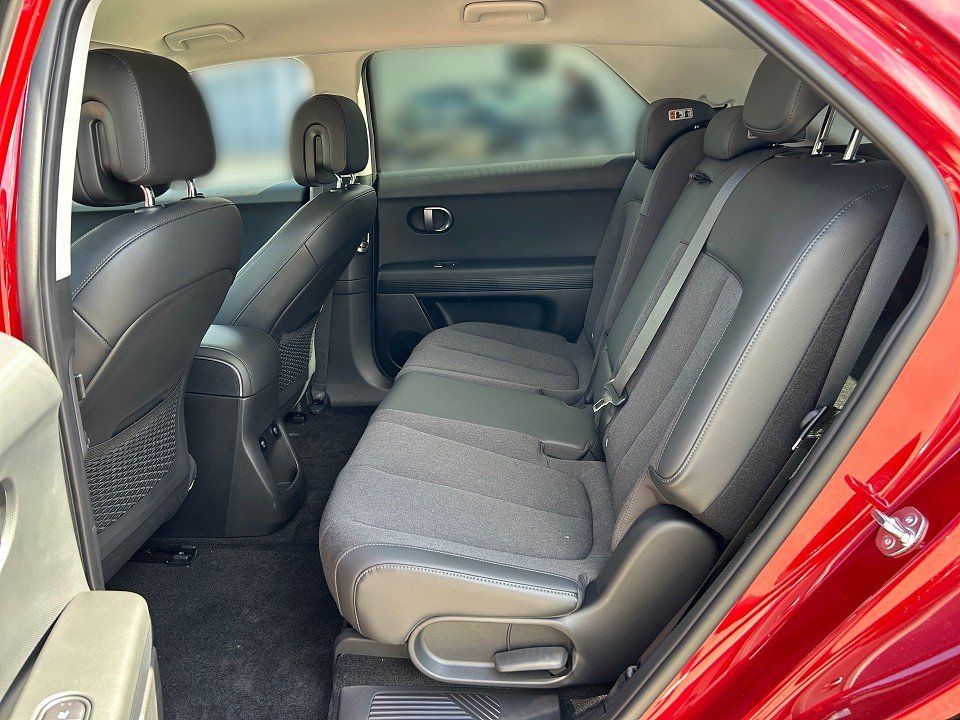 Fahrzeugabbildung Hyundai IONIQ 5 MY25 84kWh TECHNIQ 570KM-RANGE NAV+LED++