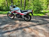 Yamaha XTZ750 - YAMAHA XTZ 750
