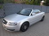 Audi Top gepflegtes Audi A4 Cabriolet  - Audi Cabriolet aus 2004