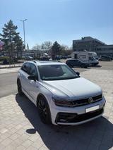 Volkswagen Tiguan 2.0 TDI SCR DSG 4MOTION PANO BLACK AHK