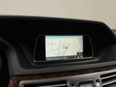 MERCEDES-BENZ E 350d / 4 MATIC / LED/ 56.000KM/ GARANTIE/ 1.HA MERCEDES-BENZ E 350d / 4 MATIC / LED/ 56.000KM/ GARANTIE/ 1.HA