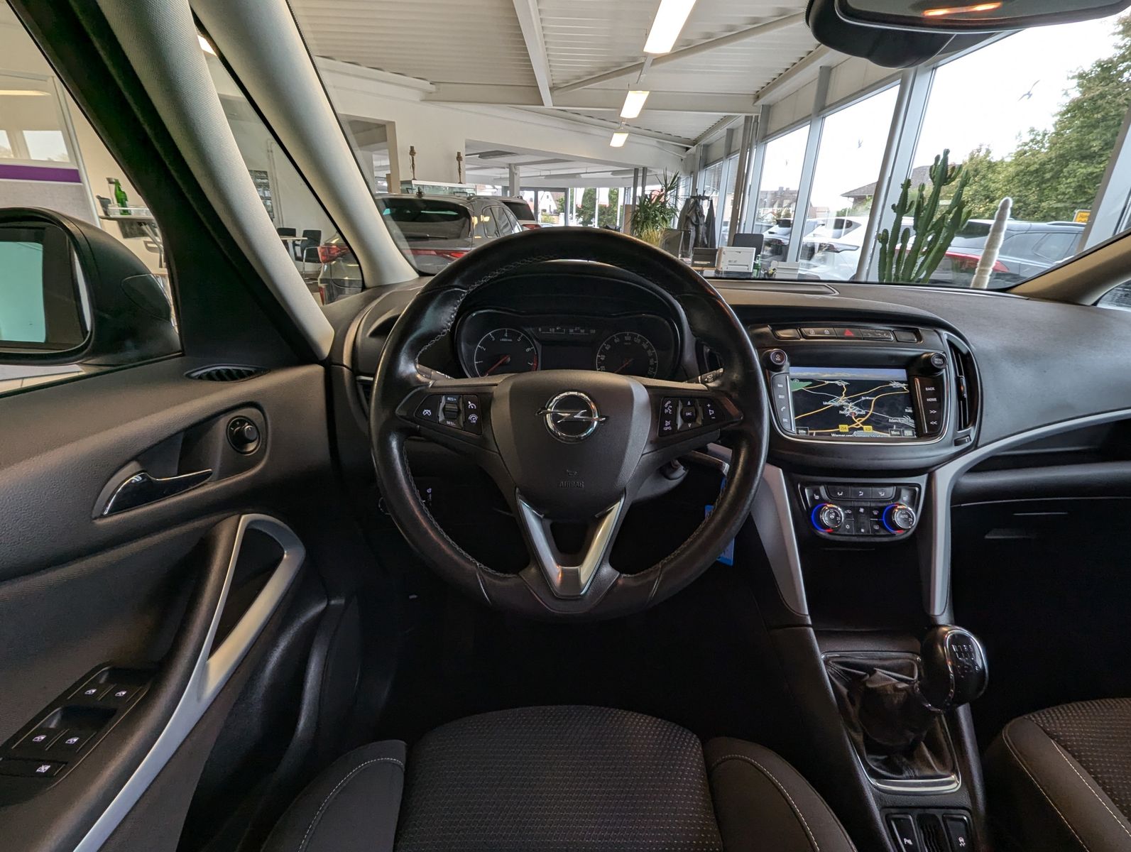 OPEL Zafira 1.4 Turbo 7-Sitze Navi-950 Kamera - Image 20